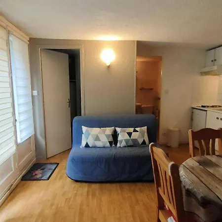 Appartement T2 Bis Avec Cour, Proche Telecabine Et Commerces - Cauterets, 6 Couchages - Fr-1-234-127 Cauterets